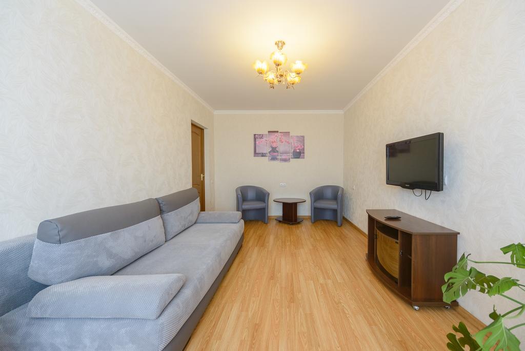 Artal Apartment On Obolonskaya Square 3 Kijów Zewnętrze zdjęcie